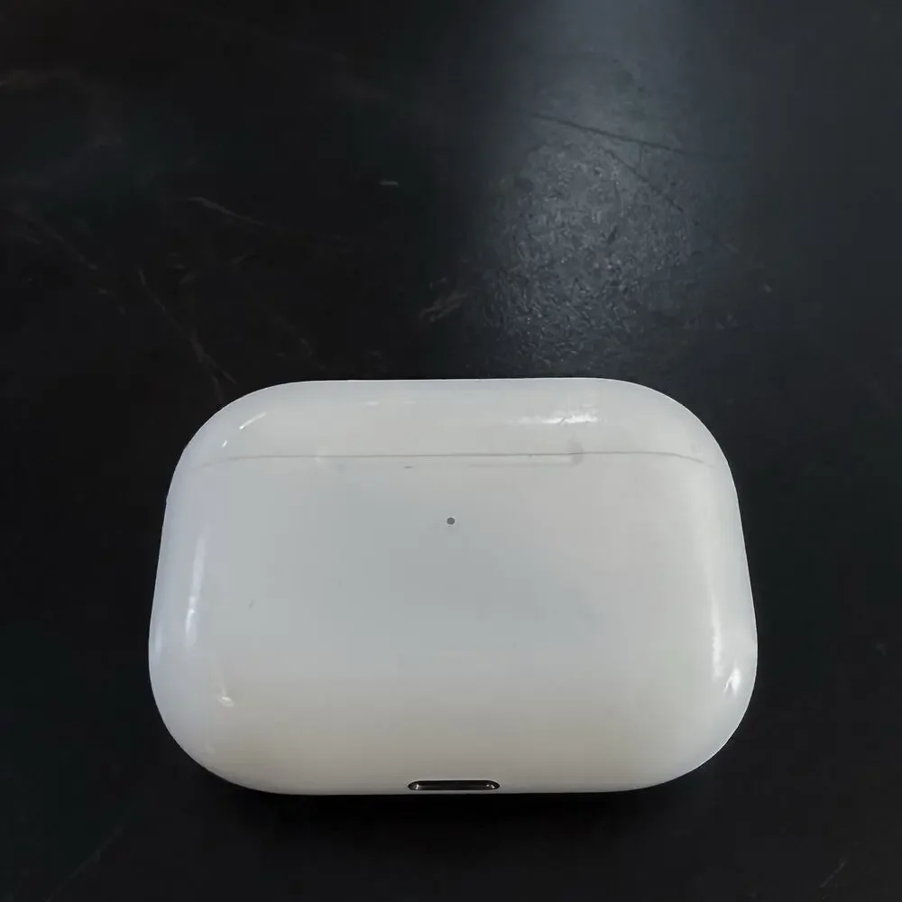 Apple AirPods Pro 1st Gen A2084 Lightning Case + Box Good Used Condition